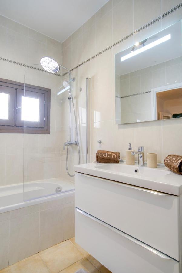 Cosy, Modern, Fully Equipped, Air Conditioning, Nice Historical, Old Town, 1Minute Walk From Beach - "Le Bunico 4" Exterior foto