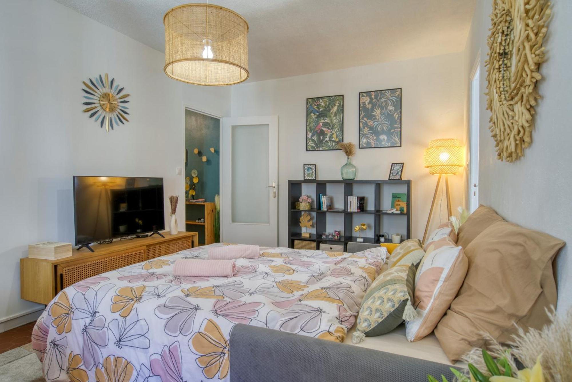 Cosy, Modern, Fully Equipped, Air Conditioning, Nice Historical, Old Town, 1Minute Walk From Beach - "Le Bunico 4" Exterior foto