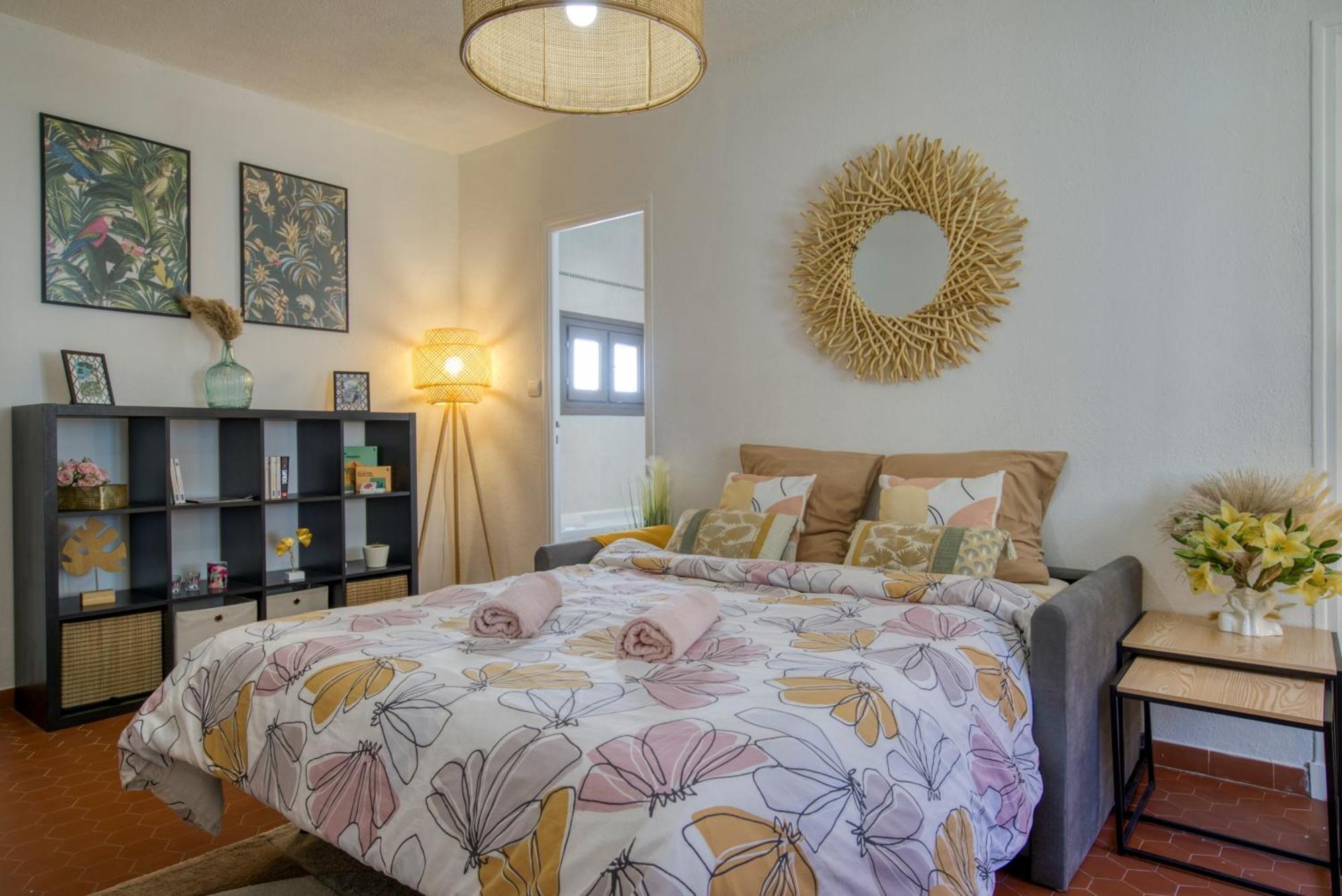 Cosy, Modern, Fully Equipped, Air Conditioning, Nice Historical, Old Town, 1Minute Walk From Beach - "Le Bunico 4" Exterior foto